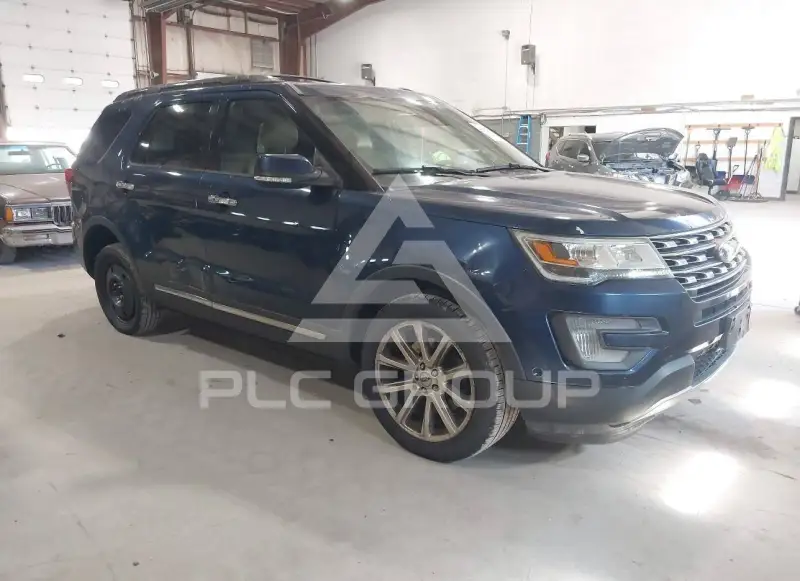 2017 Ford EXPLORER photo