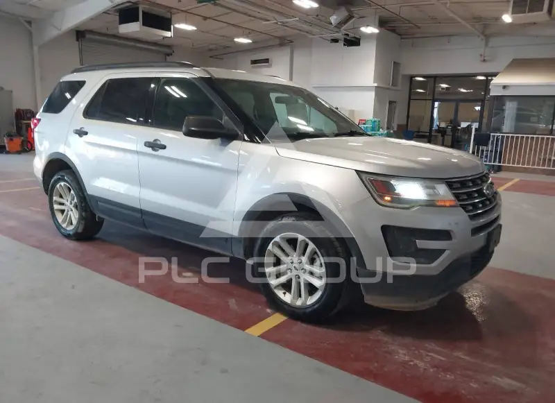 2017 Ford EXPLORER фото