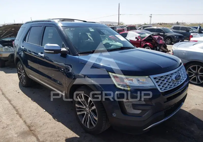 2017 Ford EXPLORER photo