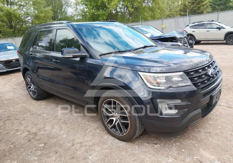 2017 Ford EXPLORER photo