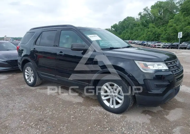 2017 Ford EXPLORER фото
