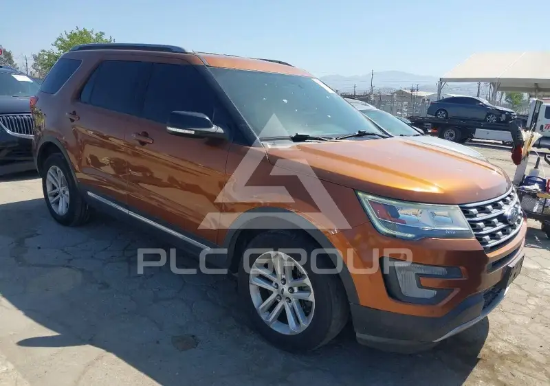 2017 Ford EXPLORER фото