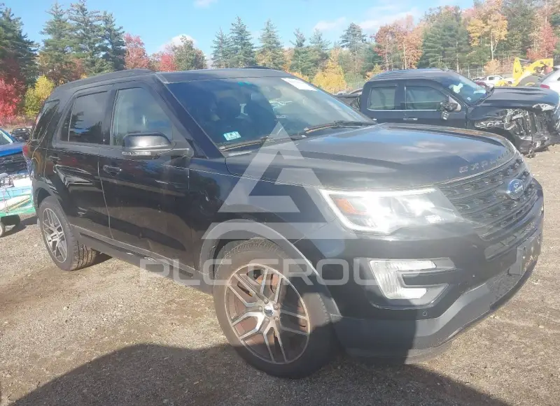 2017 Ford EXPLORER photo