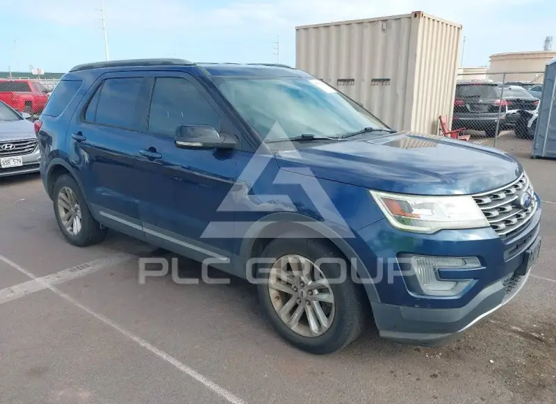 2017 Ford EXPLORER photo