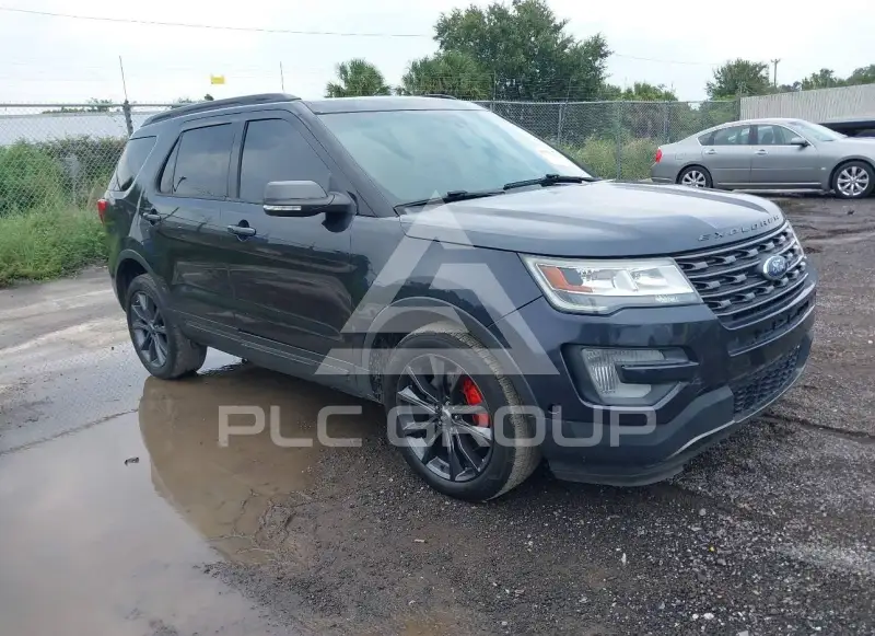 2017 Ford EXPLORER фото