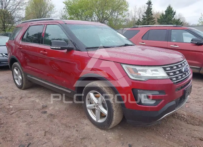 2017 Ford EXPLORER photo