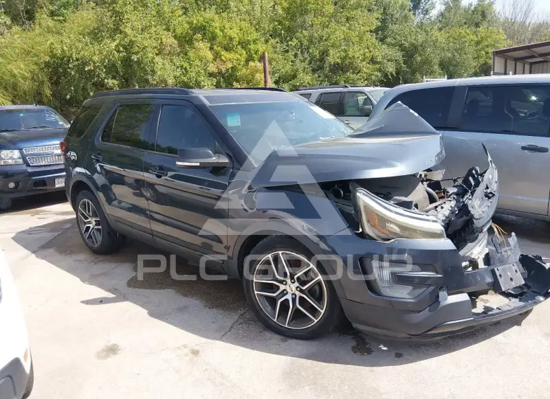 2017 Ford EXPLORER photo