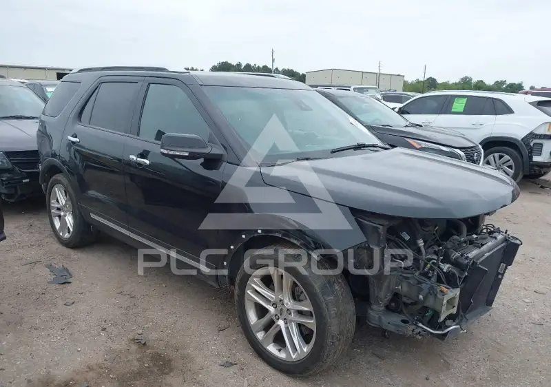 2017 Ford EXPLORER photo