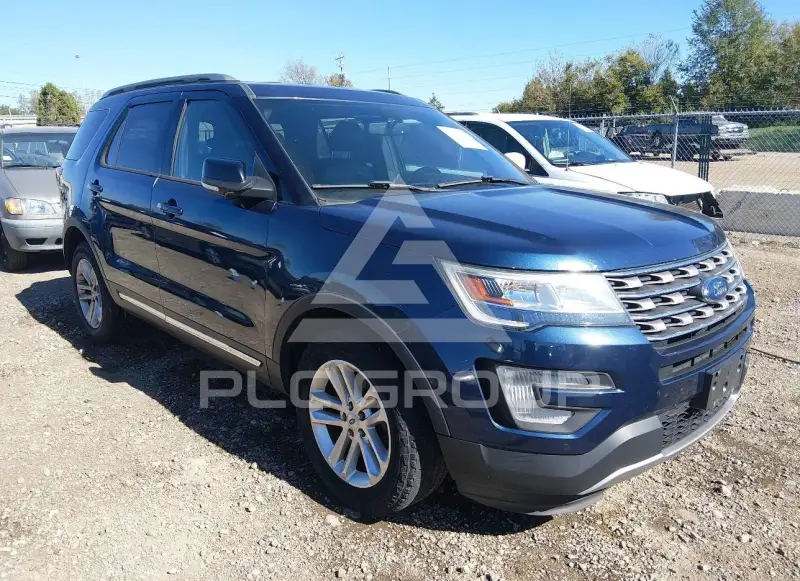2017 Ford EXPLORER photo