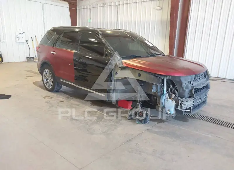2017 Ford EXPLORER фото