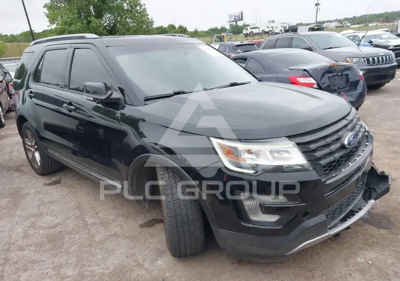 2017 Ford EXPLORER photo