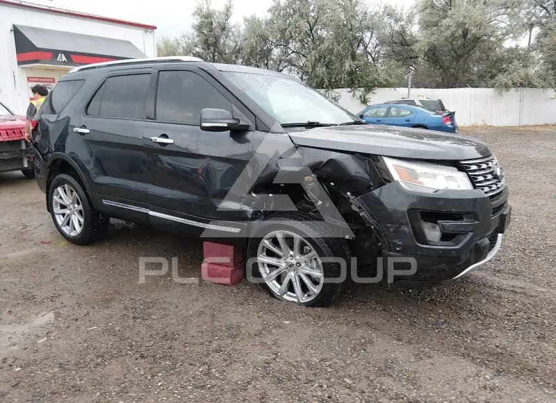 2017 Ford EXPLORER photo