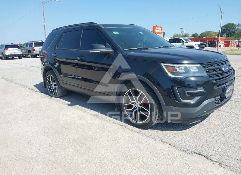 2017 Ford EXPLORER фото