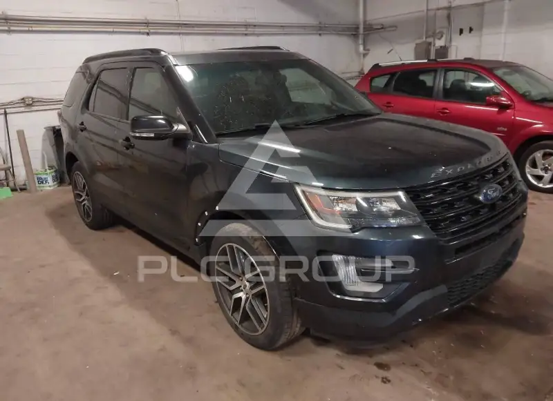 2017 Ford EXPLORER photo