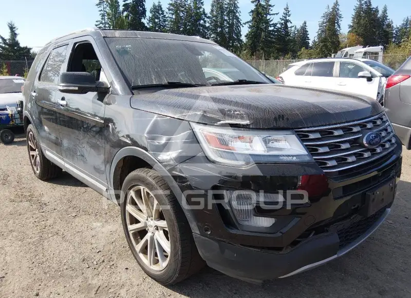 2017 Ford EXPLORER photo