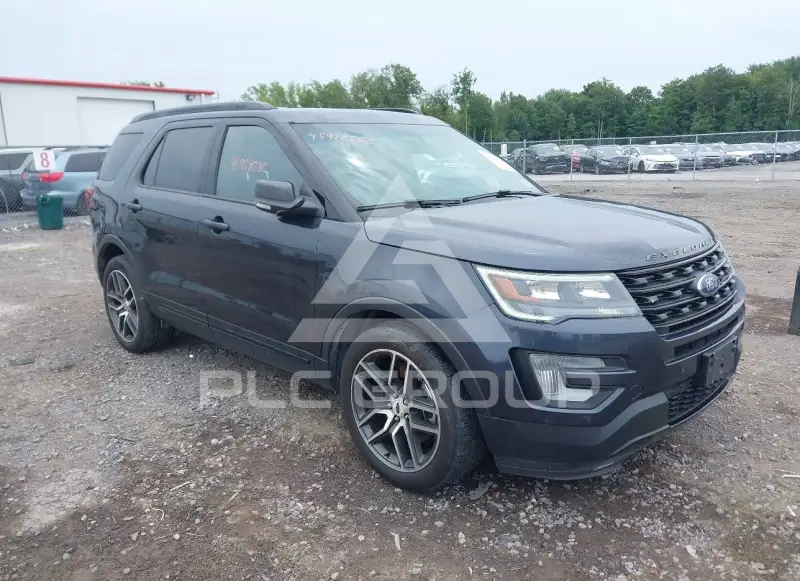 2017 Ford EXPLORER фото