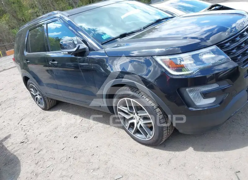 2017 Ford EXPLORER фото