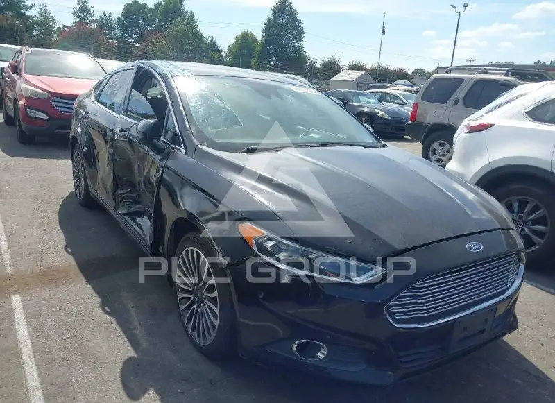 2017 Ford FUSION фото