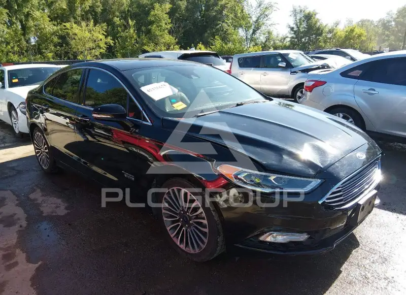 2017 Ford FUSION photo