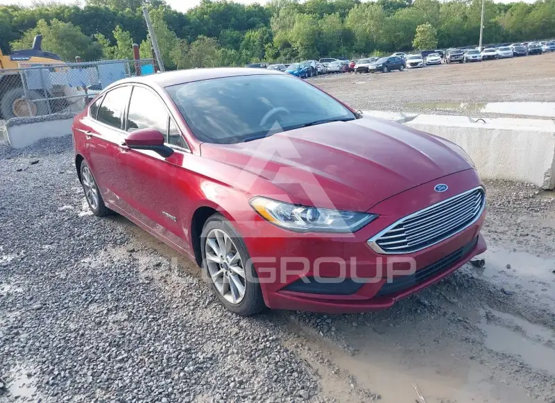 2017 Ford FUSION photo
