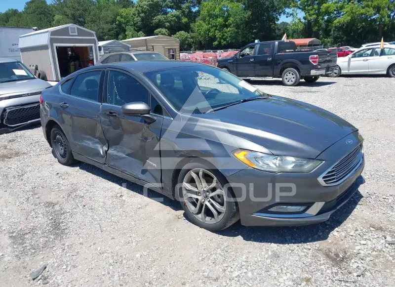 2017 Ford FUSION photo