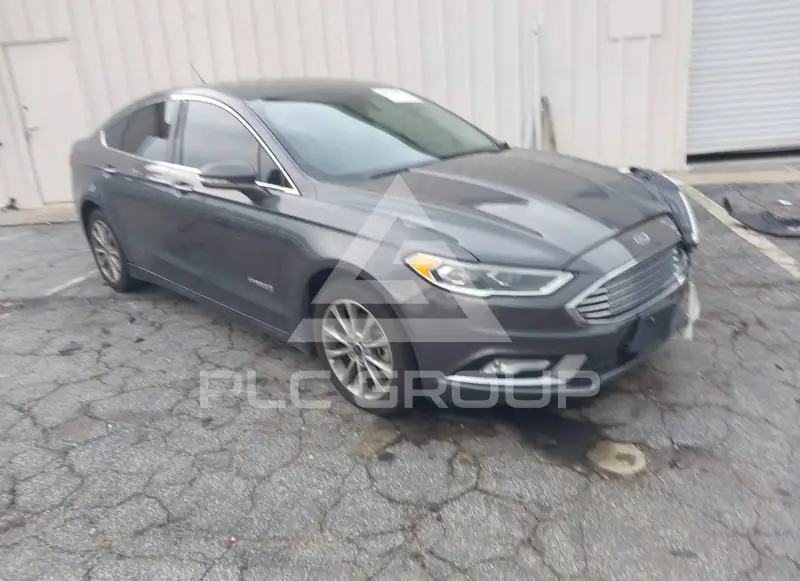 2017 Ford FUSION фото