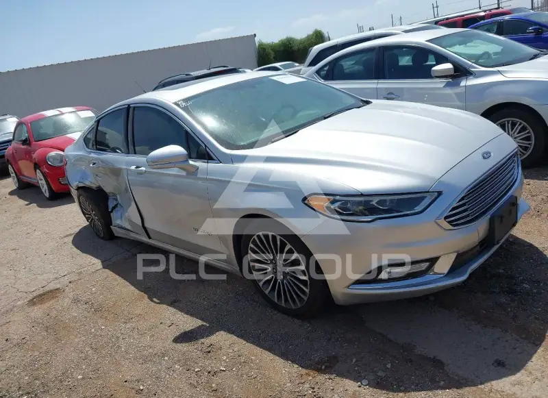 2017 Ford FUSION photo