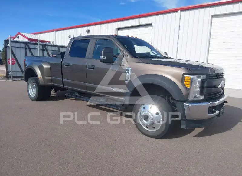 2017 Ford F-450 фото