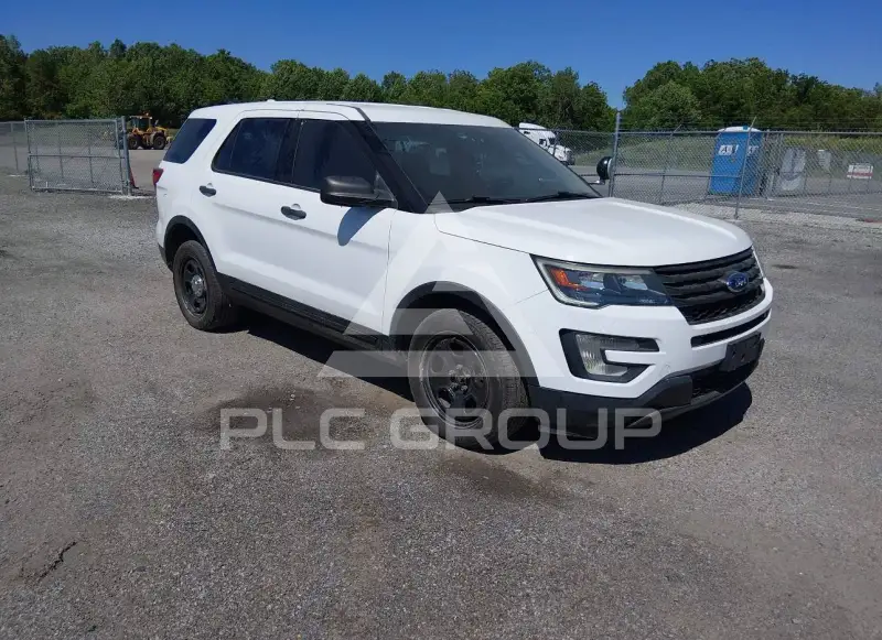 2017 Ford POLICE photo