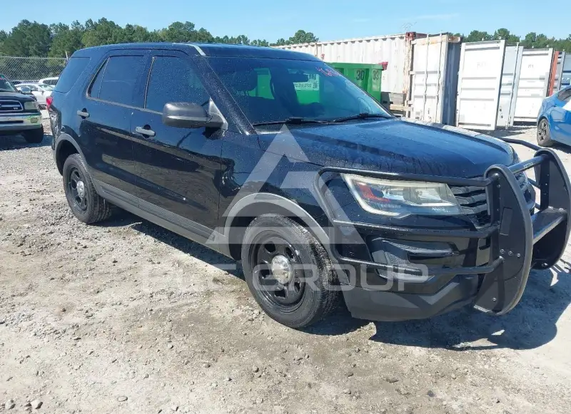 2017 Ford POLICE photo