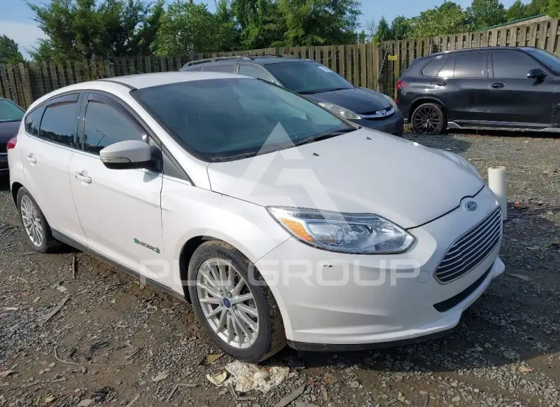 2017 Ford FOCUS фото