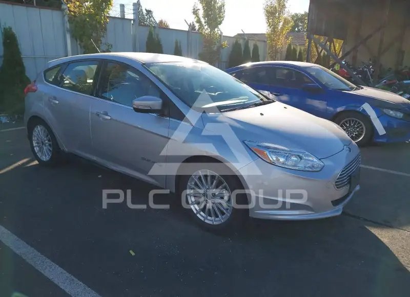 2017 Ford FOCUS фото