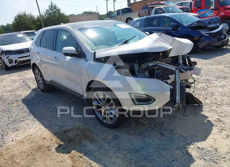 2017 Ford EDGE photo