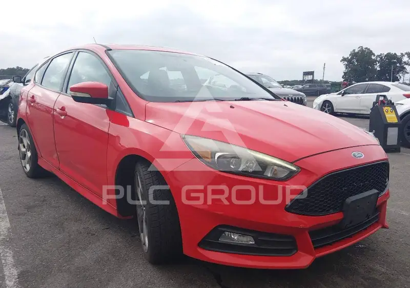 2017 Ford FOCUS фото