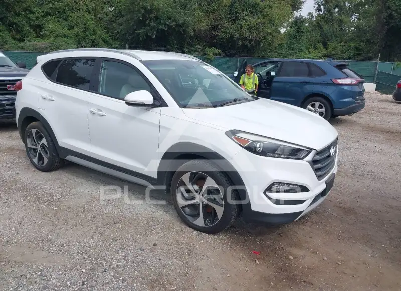 2017 Hyundai Tucson photo