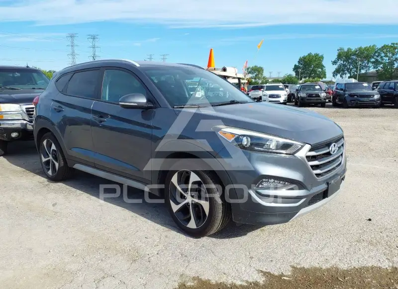 2017 Hyundai Tucson photo