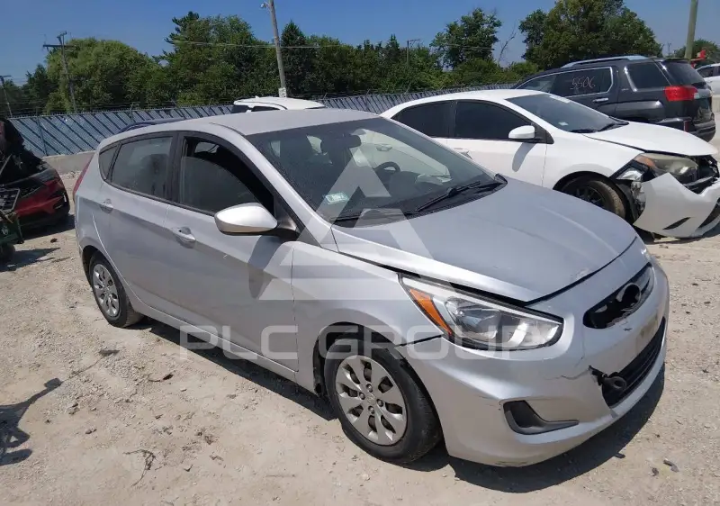 2017 Hyundai Accent photo