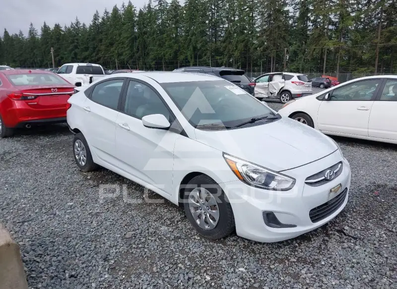 2017 Hyundai Accent photo
