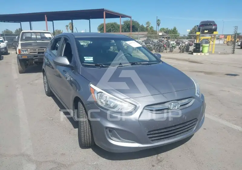 2017 Hyundai Accent photo