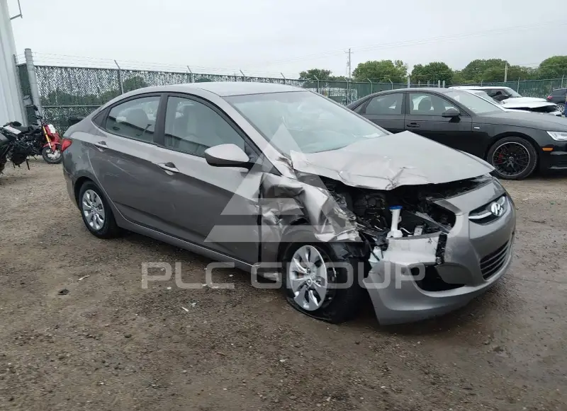 2017 Hyundai Accent photo