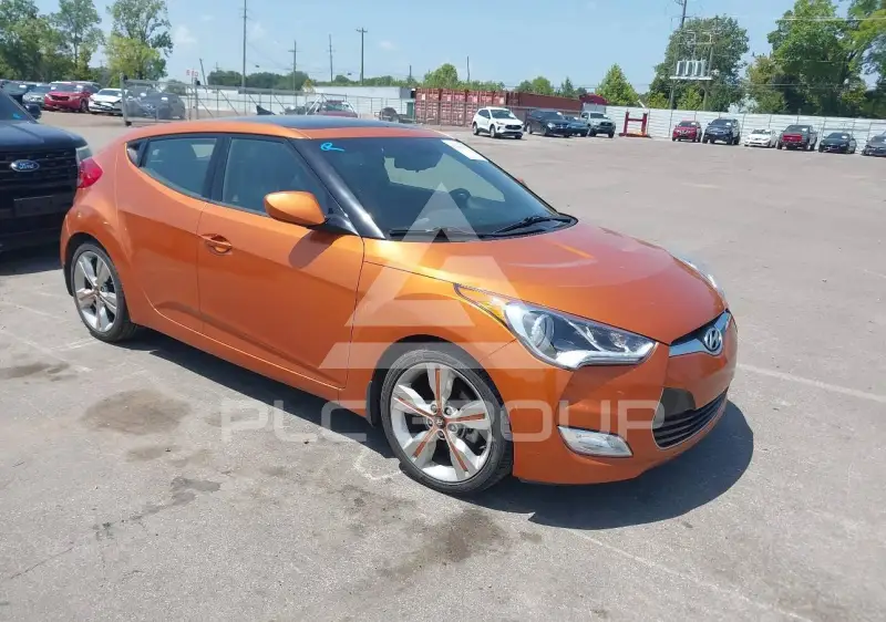 2017 Hyundai Veloster photo