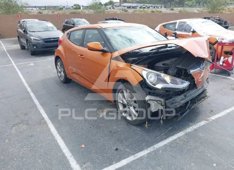 2017 Hyundai Veloster photo