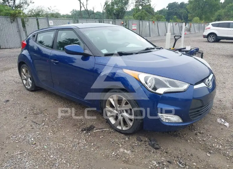 2017 Hyundai Veloster photo