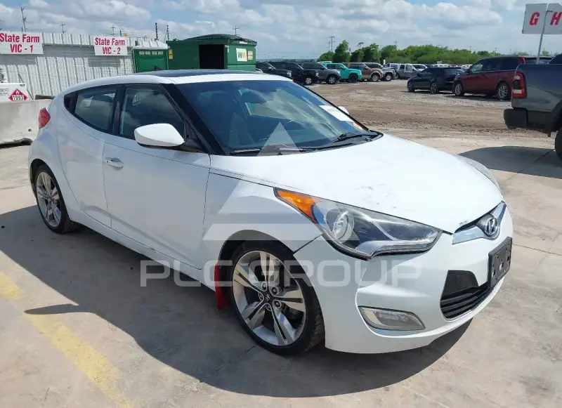 2017 Hyundai Veloster фото