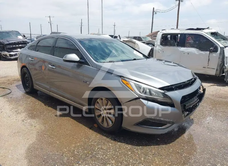 2017 Hyundai Sonata photo
