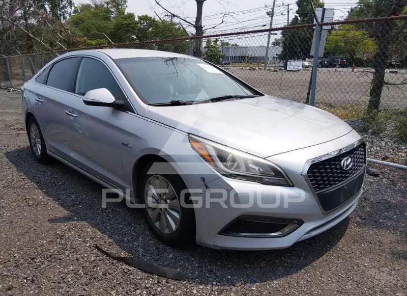2017 Hyundai Sonata photo