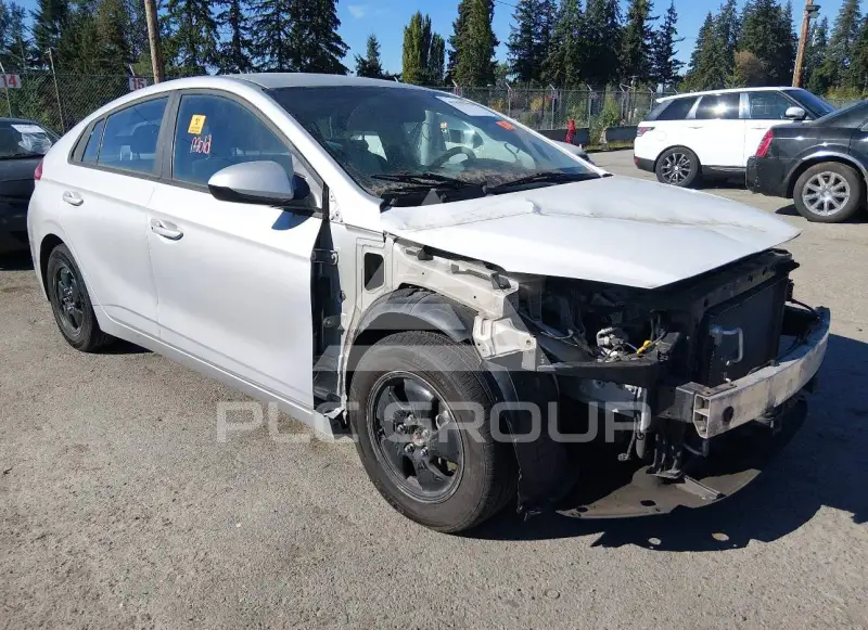 2017 Hyundai Ioniq photo