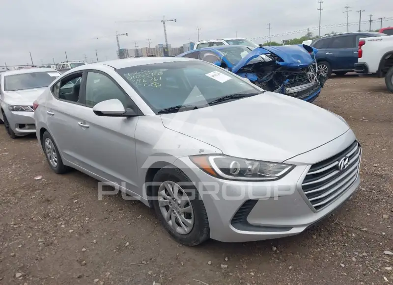 2017 Hyundai Elantra photo
