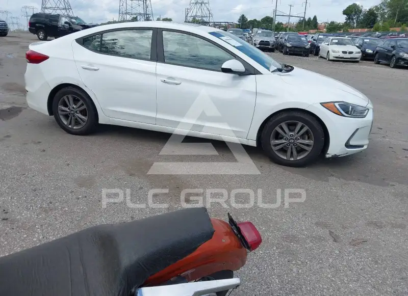 2017 Hyundai Elantra фото
