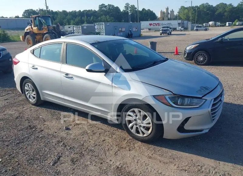 2017 Hyundai Elantra photo